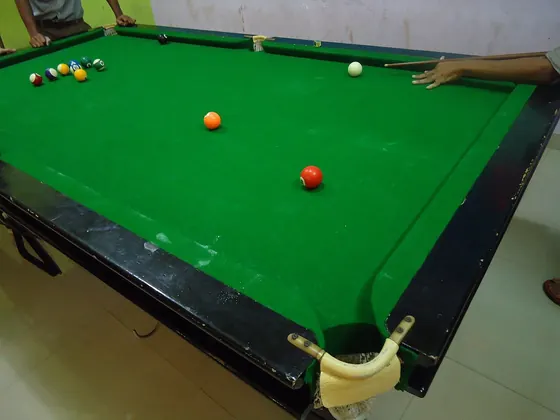 Billiard table1